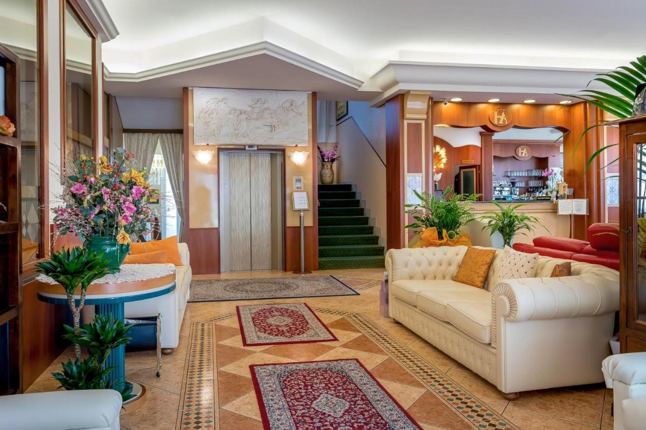 Hotel Apollo Rimini Luaran gambar