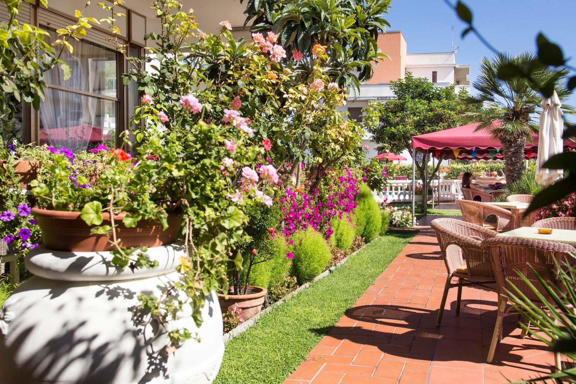Hotel Apollo Rimini Luaran gambar